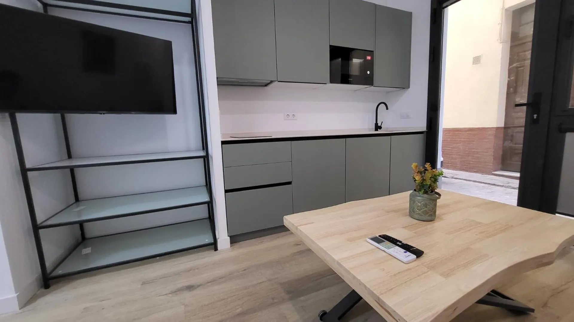 Rentalsevilla Torneo Apartment
